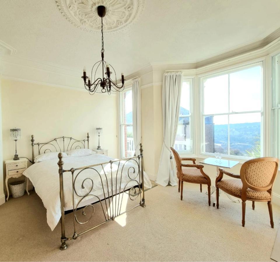 West Hill Retreat Edwardian Balcony Ensuite With Room Served Breakfast & Free Parking هاستَنغ المظهر الخارجي الصورة